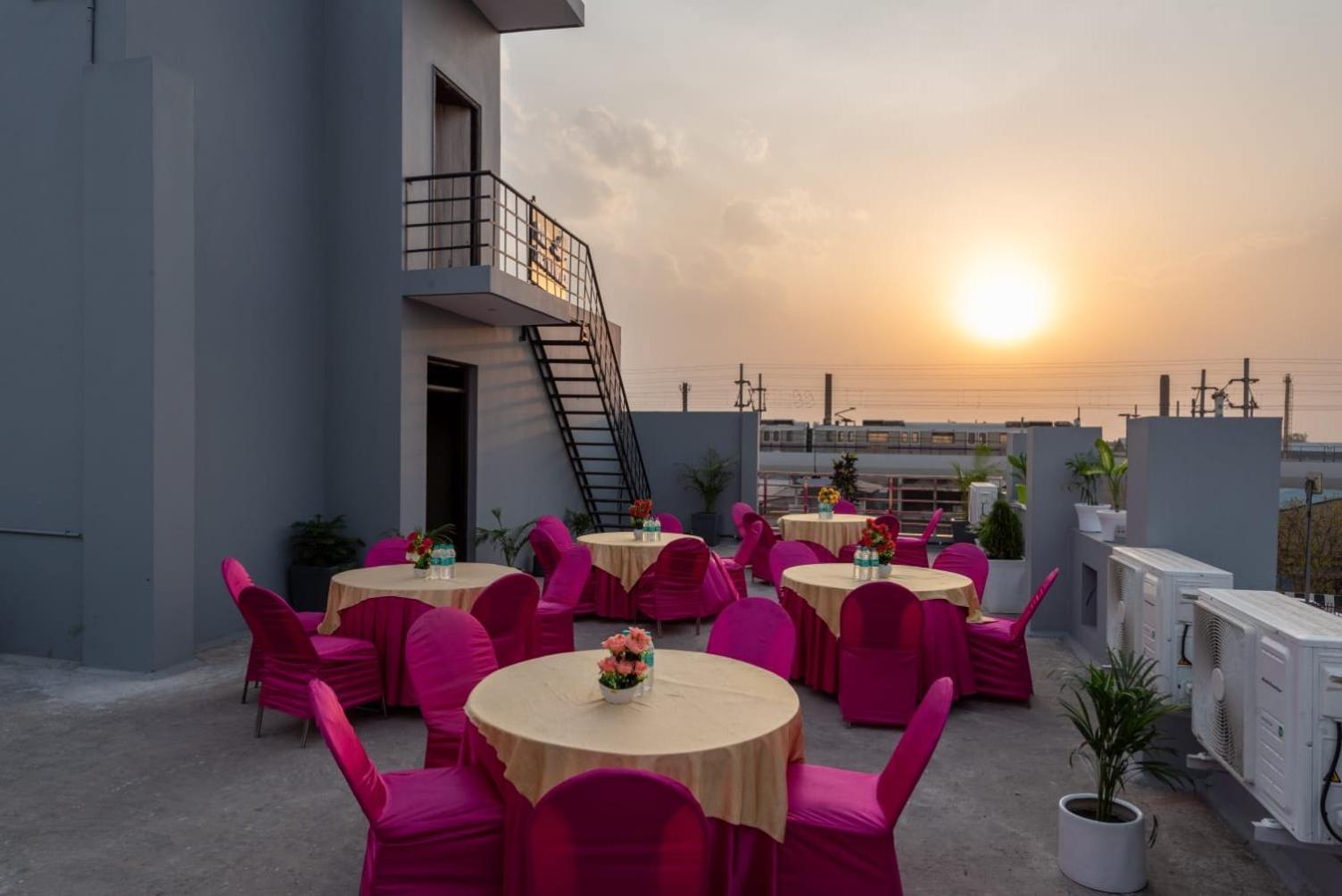 The Setu Hotel & Resorts Faridabad Buitenkant foto